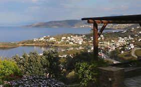 Vereniki Andros Guesthouse